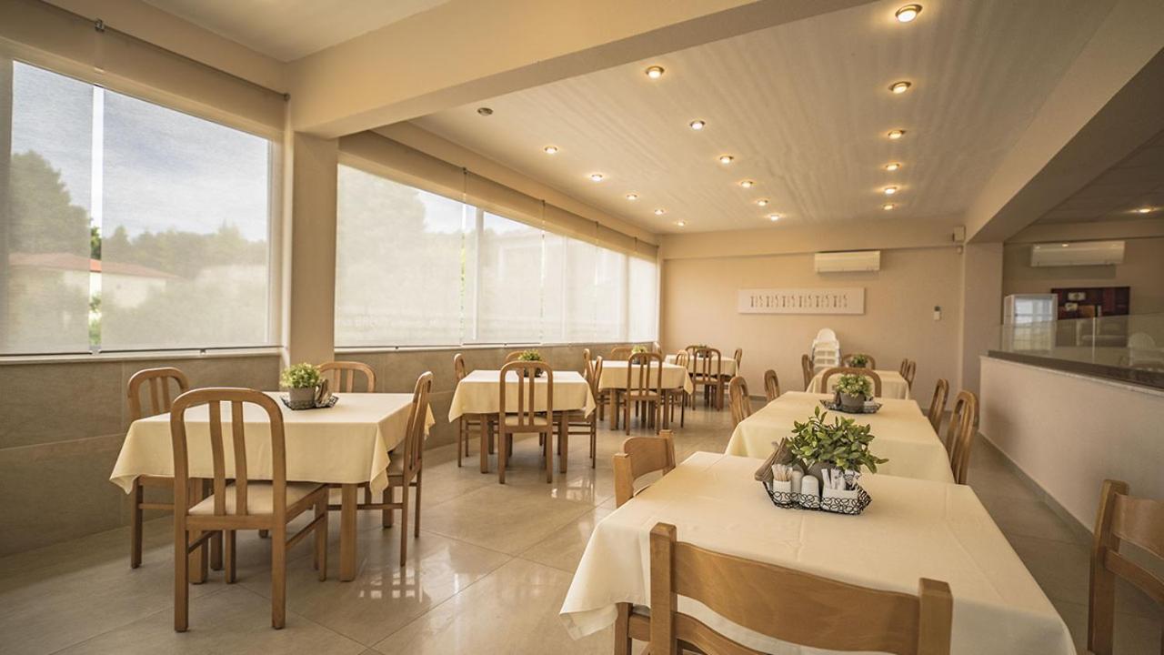 Thea Hotel ポッシディ エクステリア 写真